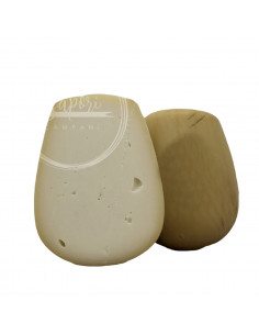 Provolone affumicato di Vico Equense prodotto dal caseificio De Gennaro 2