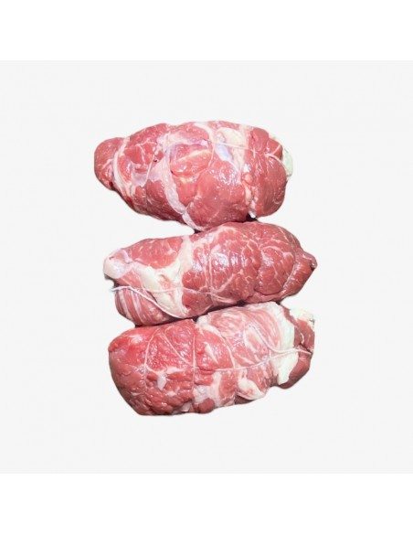 Braciole napoletane condite con uva passa e pinoli